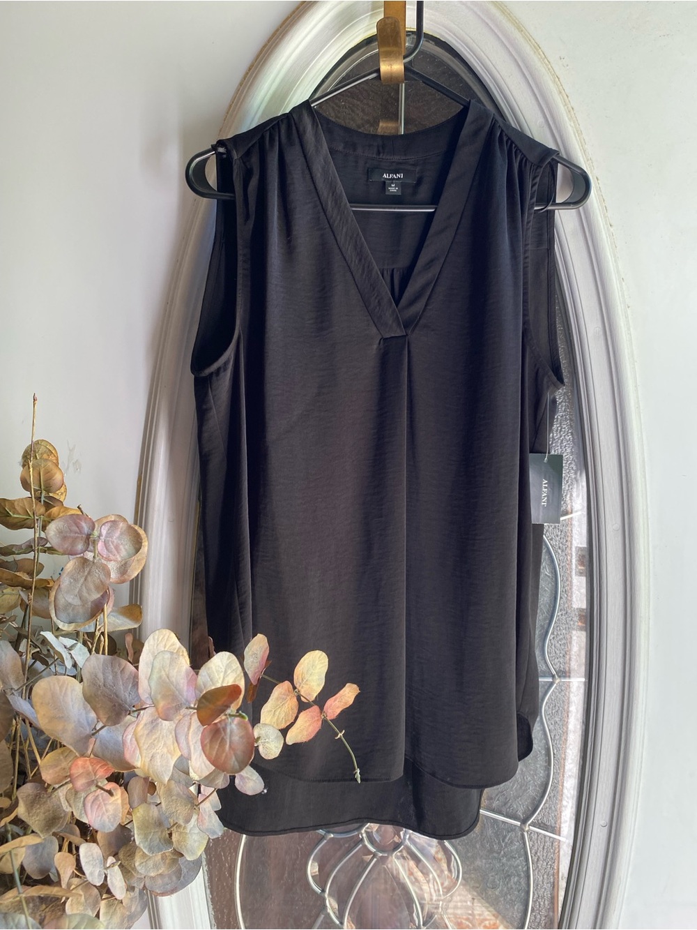 🆕 NWT Alfani Tank - Black - Sz M (runs large)